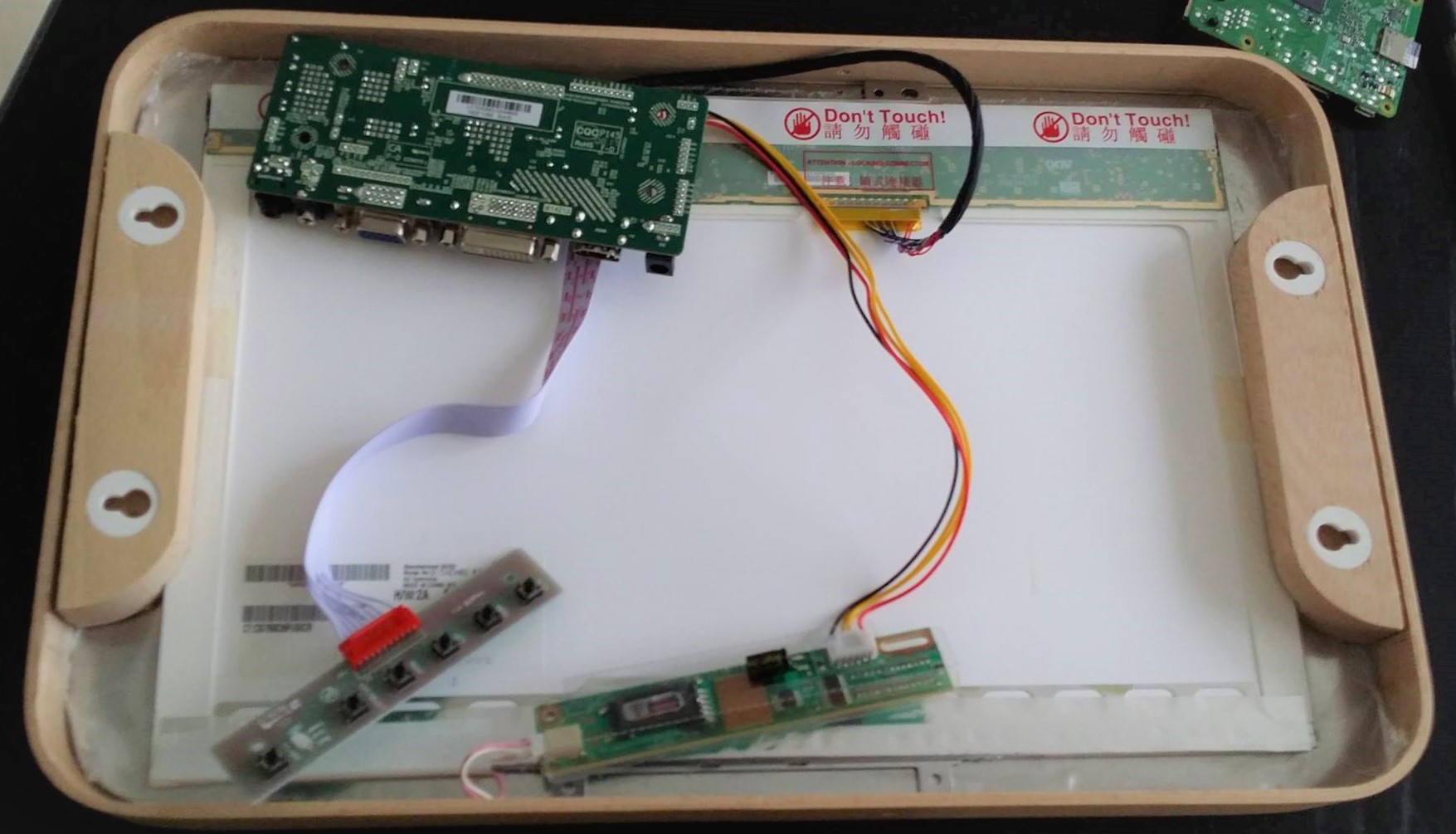 Projet miroir magique - 2017, Ludovic PECATE Projet miroir magique - 2017, Ludovic PECATE